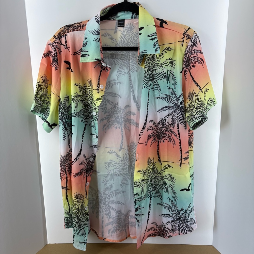 Manfinity Multi-Color Tropical Gradiant Casual Button Down, Men's Size Small